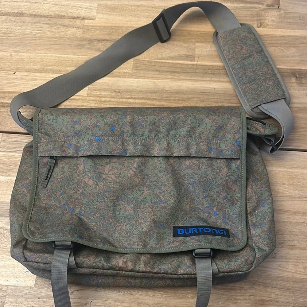 BURTON LAPTOP BAG
